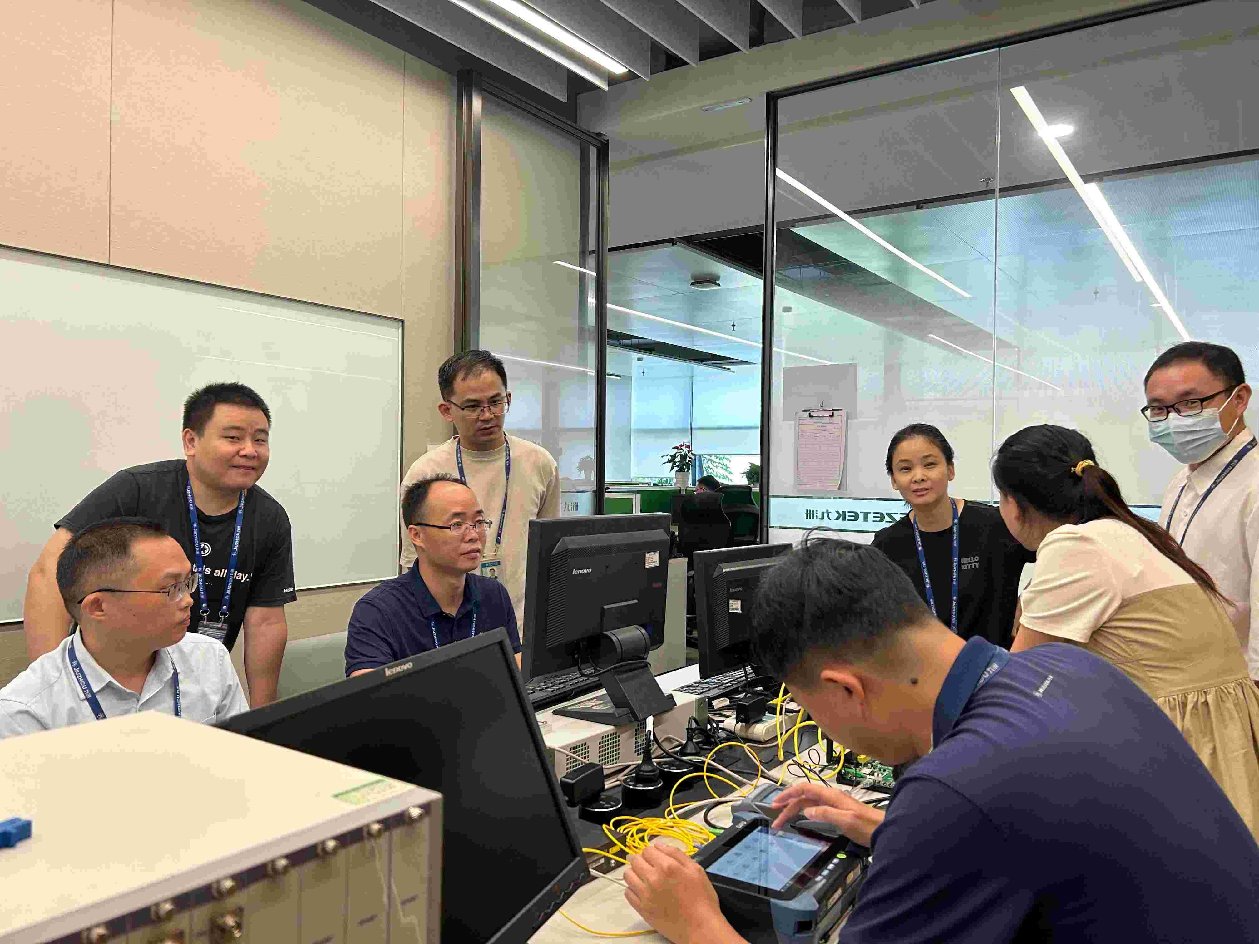 勠力同心拼項目 披星戴月保交付